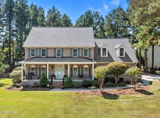 1406 Warwick Cir, Winterville, NC 28590