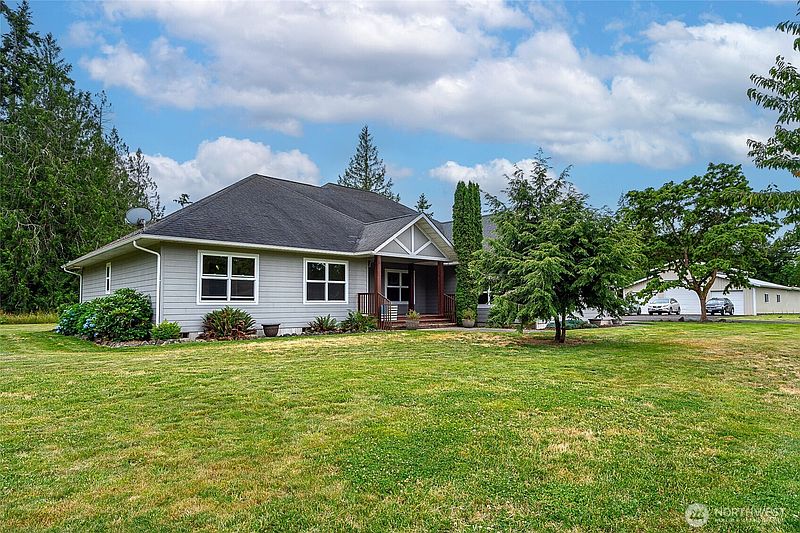 2nd image of 298 Toledo Salmon Creek Road