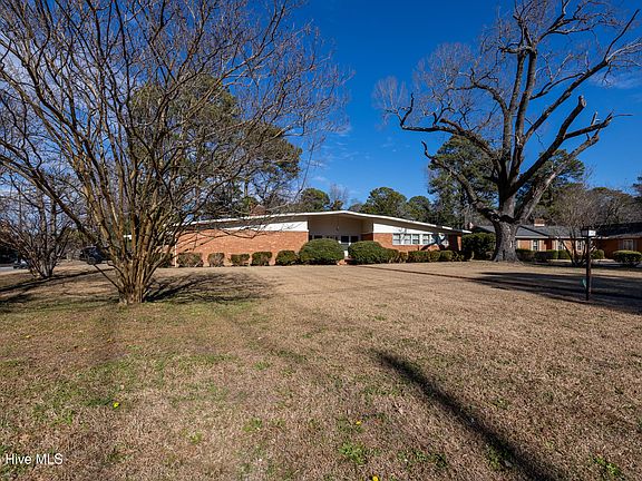 5th image of 3416 Hawthorne Road