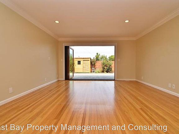 3rd image of 20303 Clifden Way
