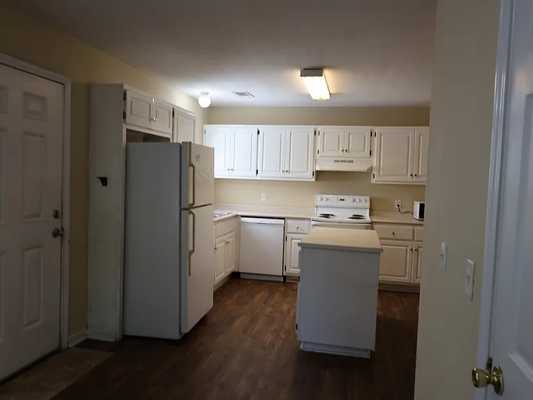 5606 Landings Pkwy — Photo 10