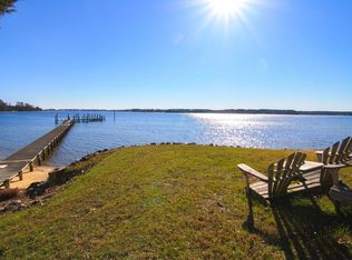 600 Waverly Rd, Reedville, VA 22539