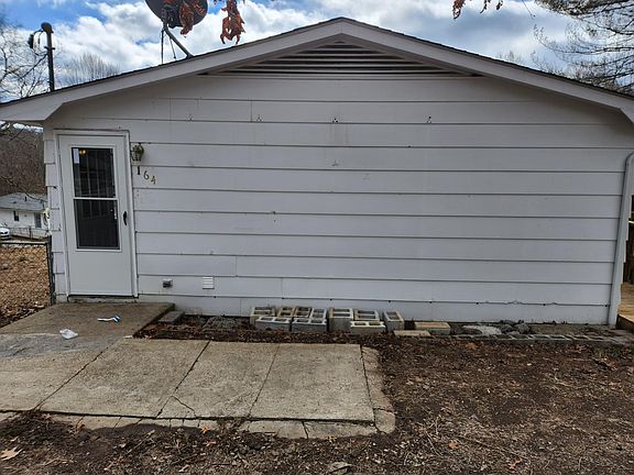 2nd image of 164 Ann St