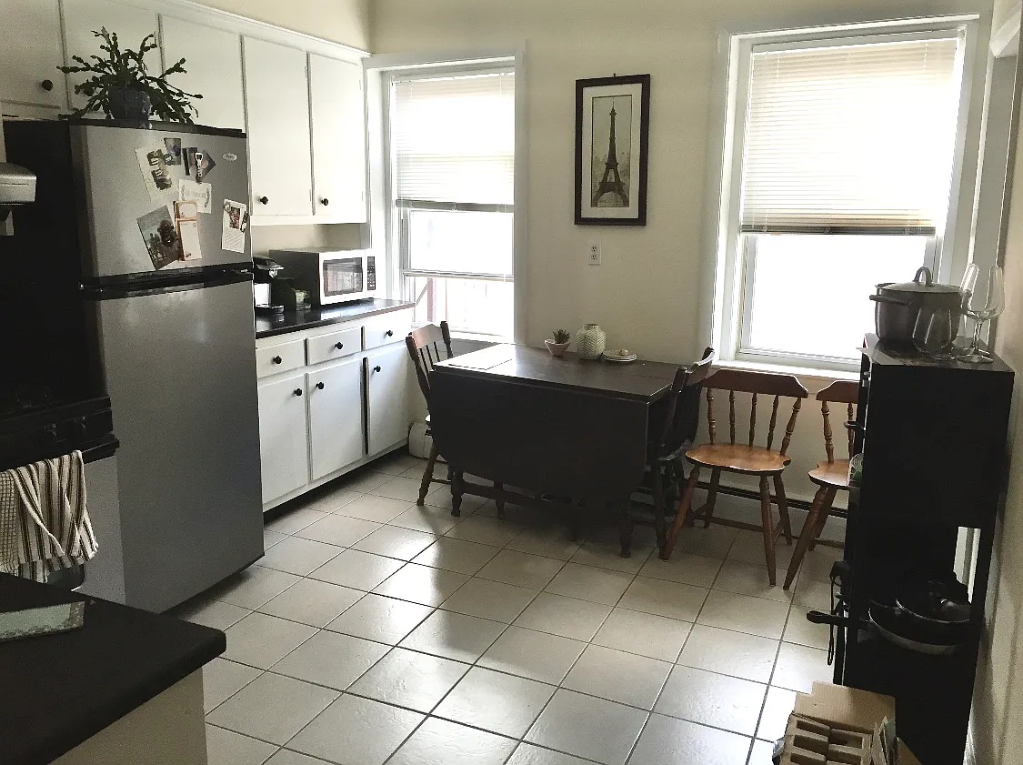 3 bed, 950 sqft, $3,600 — Photo 2