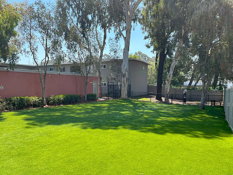 Lantana Hills Apartment Homes — Photo 18