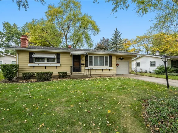 280 Virginia Dr, South Elgin, IL 60177