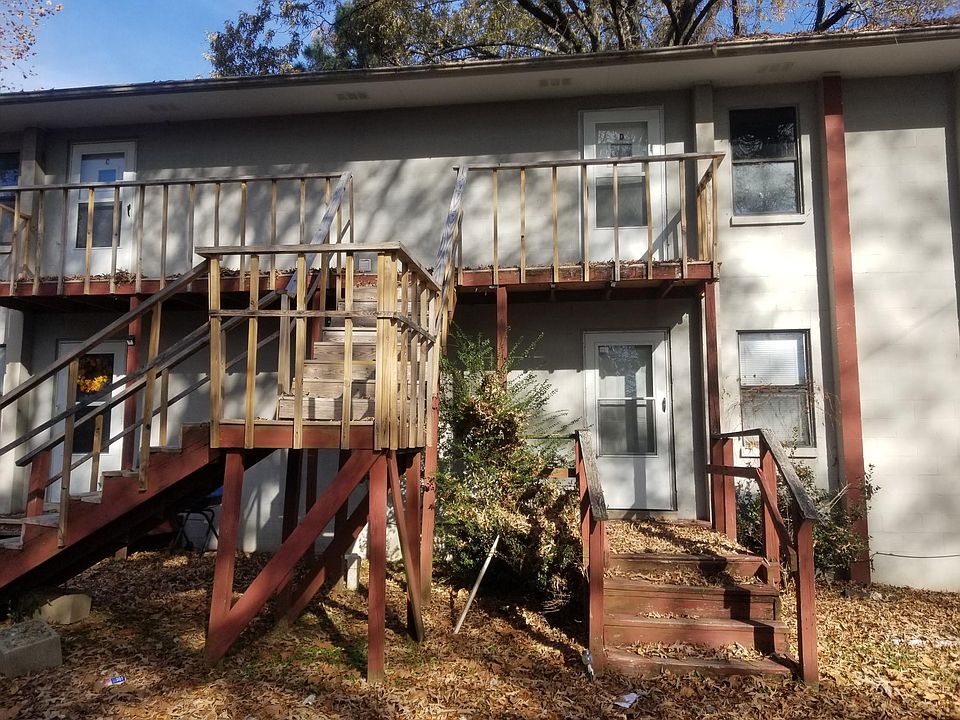 1st image of 118 Rosewood Cir APT B