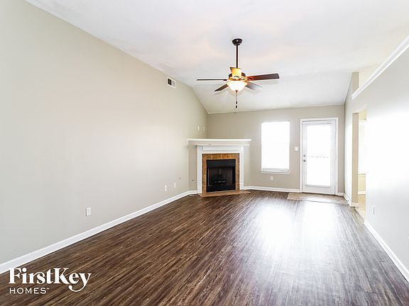 3rd image of 8687 Cat Tail Dr