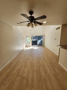 18645 Hatteras St Unit 208, Tarzana, CA, 91356