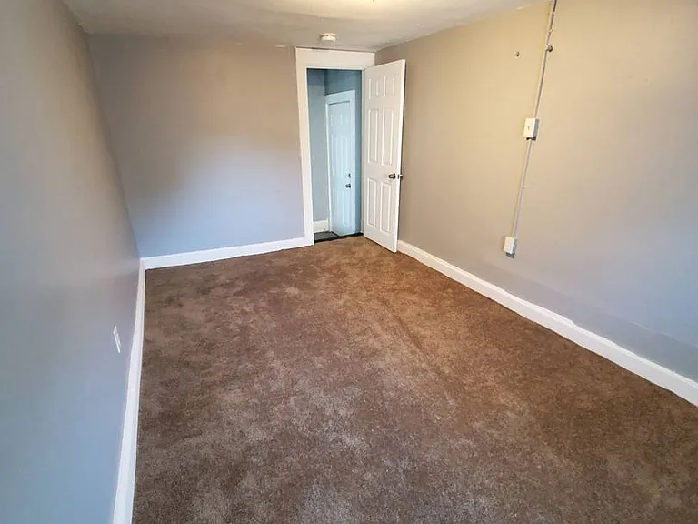 3668 W 48th St — Photo 33