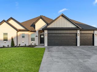 1264 Camerino St, Tontitown, AR 72762