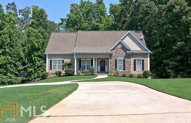 1st image of 136 Northgate Crossing Dr