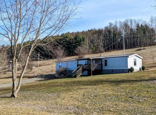 700 Gardner Rd NW, Willis, VA 24380