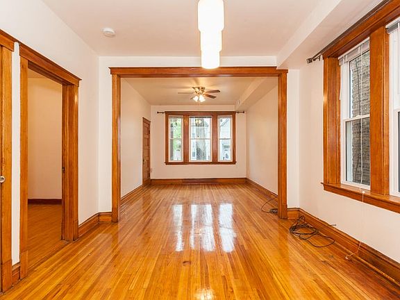 3rd image of 3228 N Lawndale Ave #1