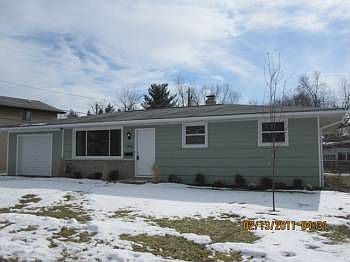 1st image of 7725 Broadwyn Dr