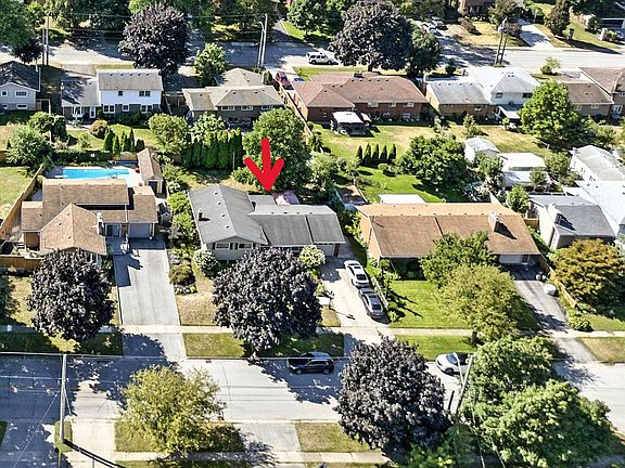 3rd image of 6762 Cherrygrove Rd
