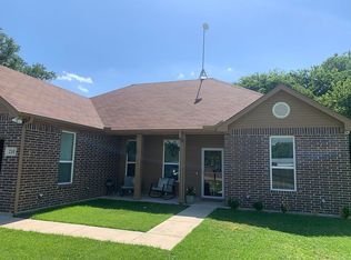 210 Old Mill, Rhome, TX 76078