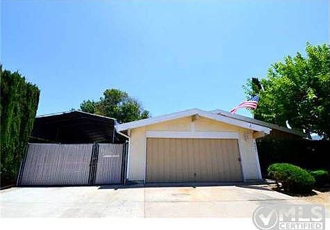 1st image of 8405 Carlton Oaks Dr
