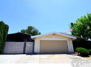 8405 Carlton Oaks Dr, Santee, CA 92071
