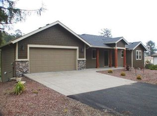 7290 Neptune Ave, Gleneden Beach, OR 97388