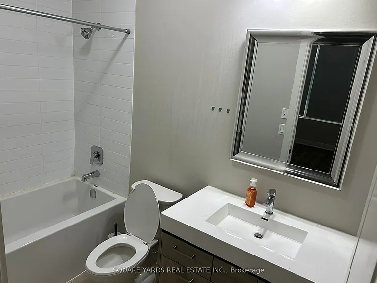 150 Main St W #313 — Photo 11