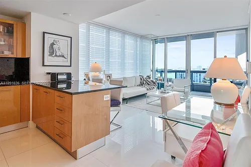 6899 Collins Ave Photo 1