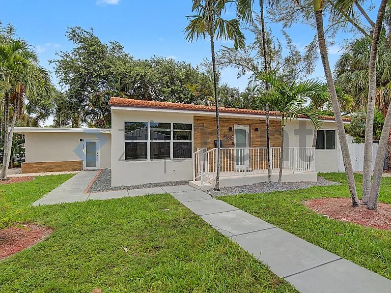 1615 Taft St — Photo 4