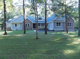 149 Bear Swamp Rd, Peru, NY 12972