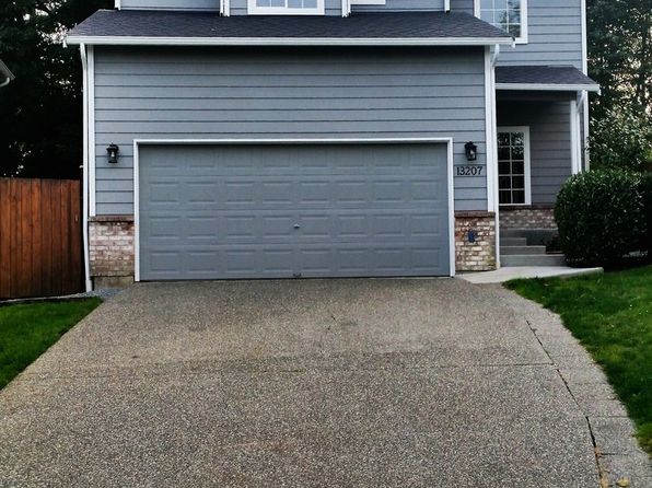 13207 NE 201st Ct