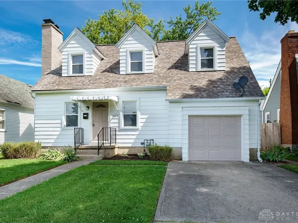 1005 Croyden Dr, Dayton, OH 45420