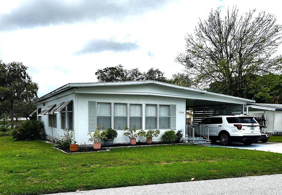 1st image of 3150 NE 36th Ave Lot 180