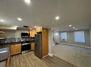 66 Gardner St #A, Rockland, MA 02370