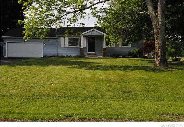 1st image of 2539 Beverly Dr