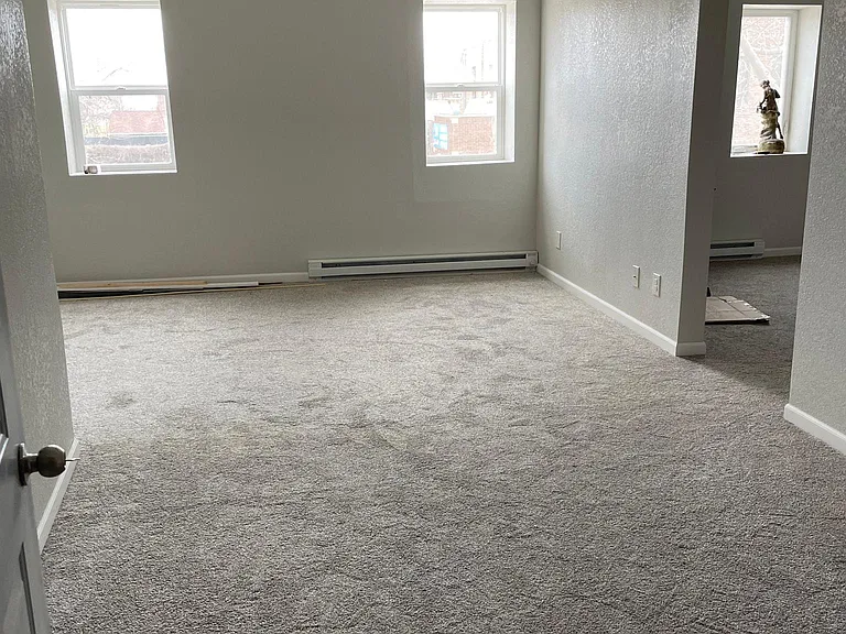 114 Broadway Ave N #1 — Photo 3