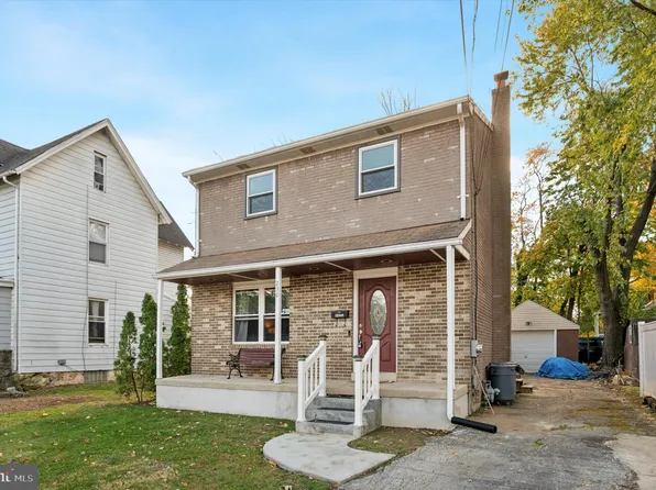 230 Felton Ave, Collingdale, PA 19023