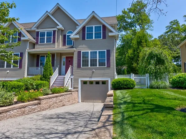 62 Jarvis Cir #62, Needham, MA 02492