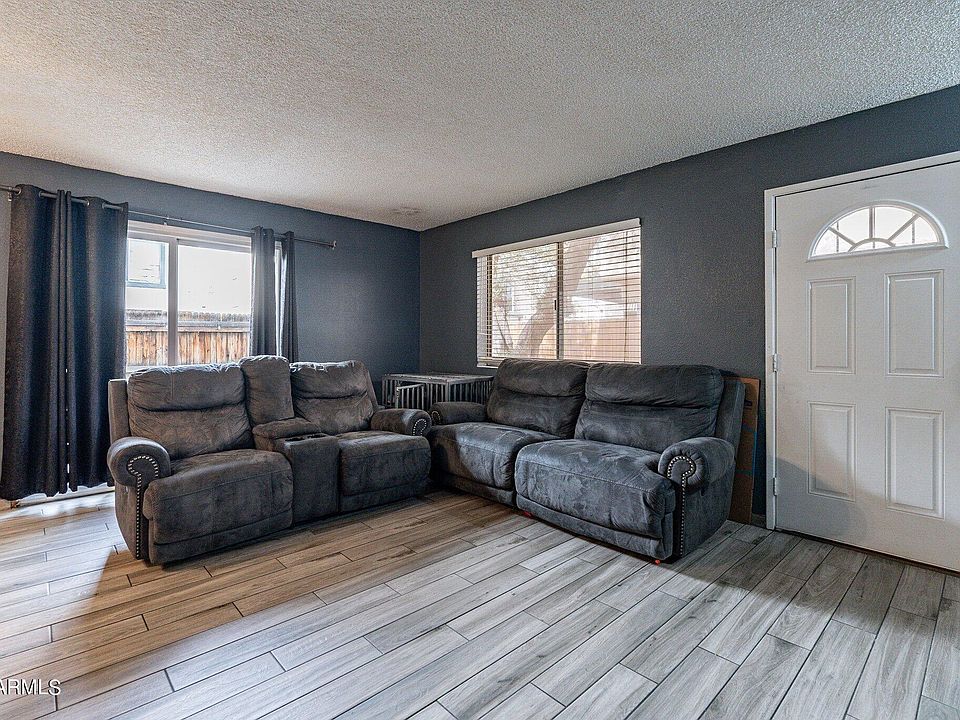 1st image of 6011 W TOWNLEY Avenue