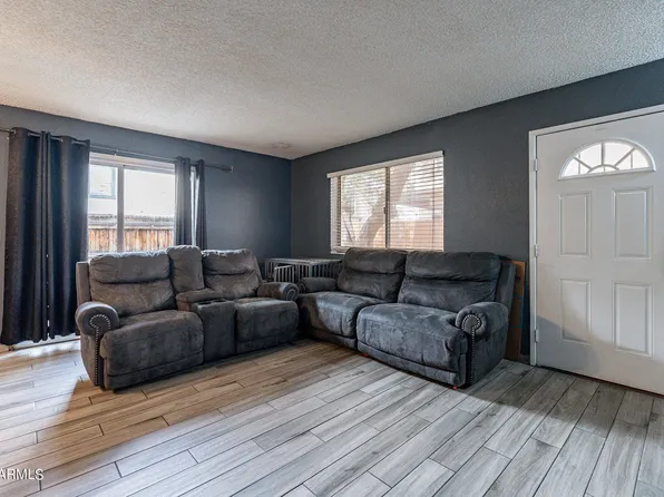 6011 W TOWNLEY Avenue, Glendale, AZ 85302