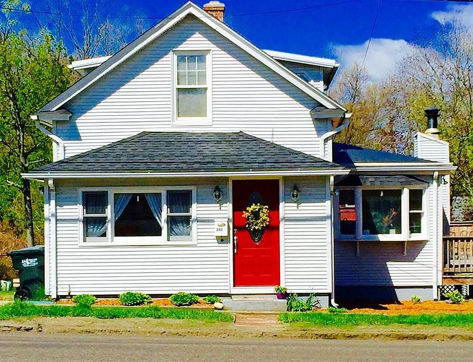 1st image of 232 Oxford St N