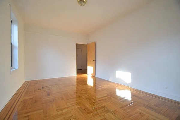 Rented by Goldfarb Properties | media 7