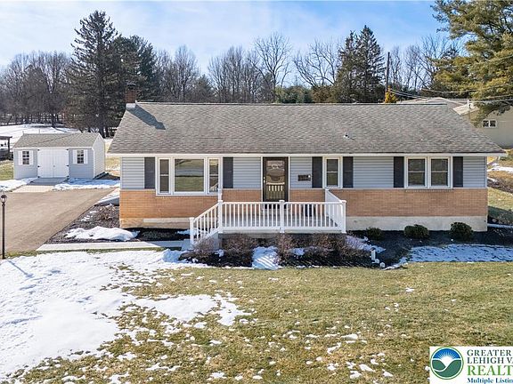 2nd image of 1800 Minesite Rd