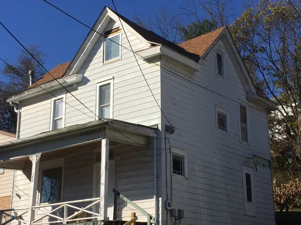 142 Lorentz St, 142 Lorentz St #1, Morgantown, WV 26505