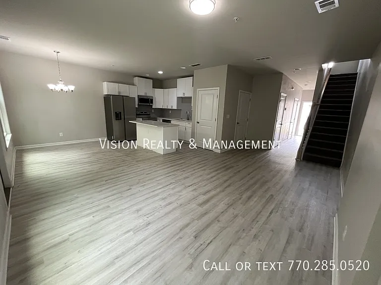 8324 Triple Crown Dr — Photo 18