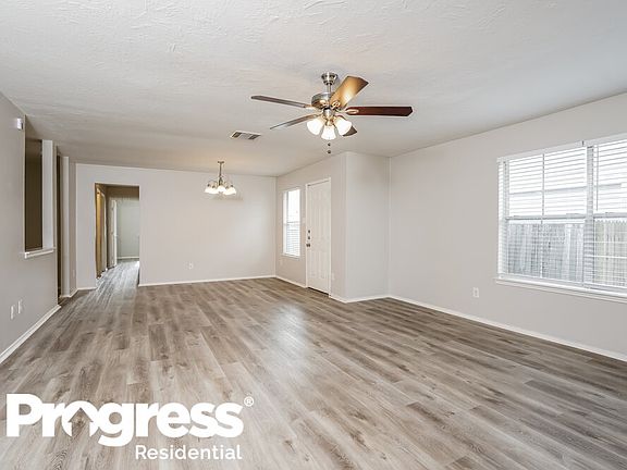 4th image of 7519 Appleridge Ct