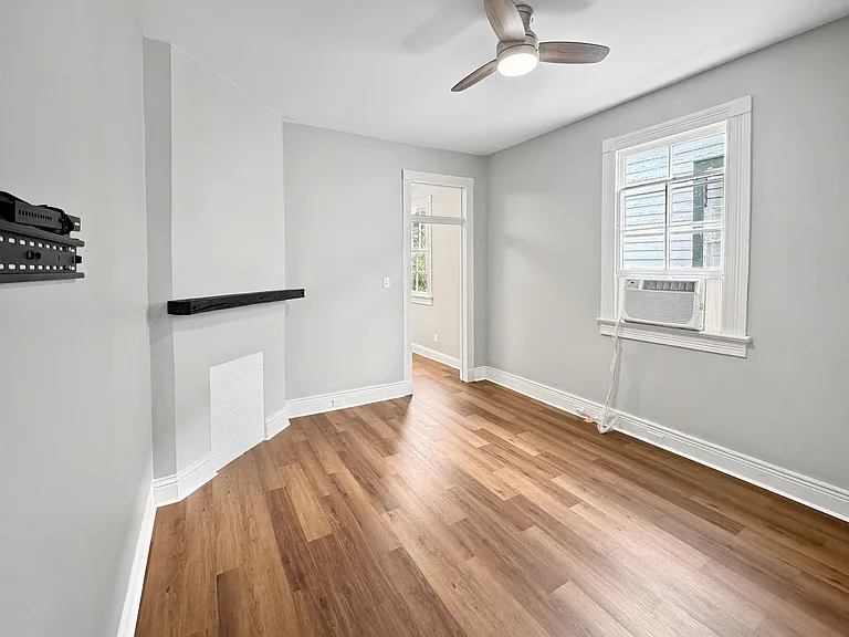 635 Reynes St — Photo 4