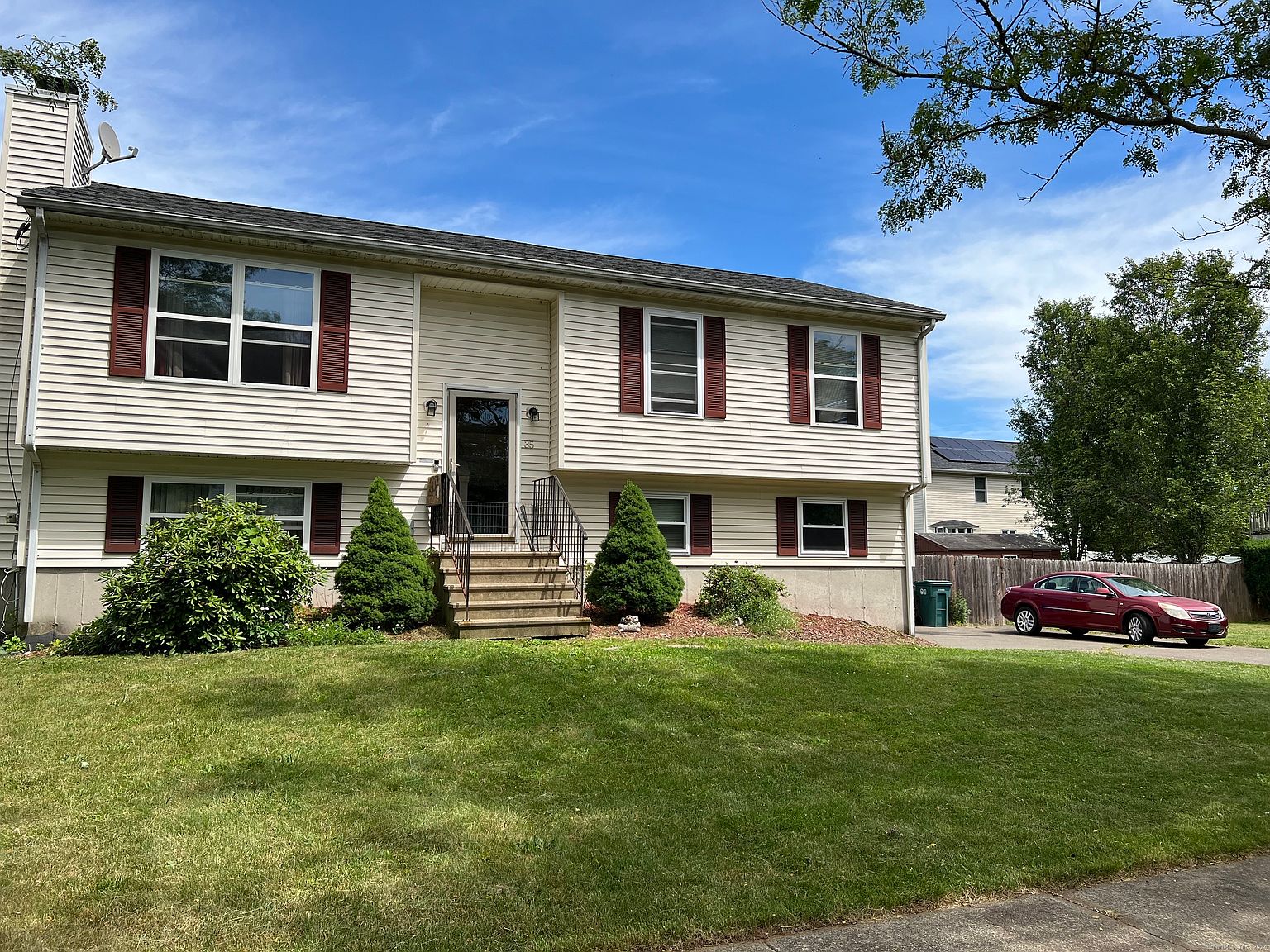 35 Joseph Ln, Hamden, CT 06514 | Zillow