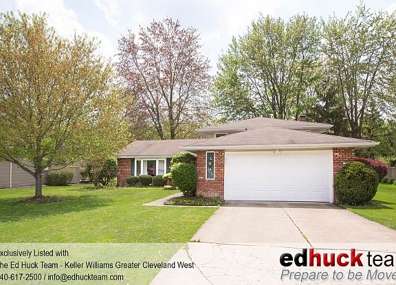 3rd image of 29637 Josephine Dr