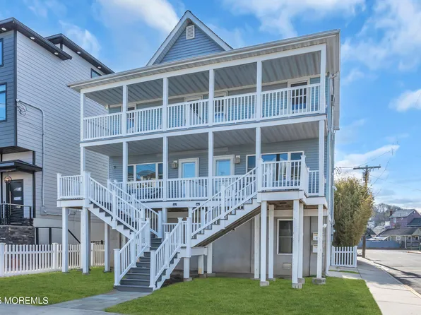 37 Shrewsbury Avenue, Highlands, NJ 07732