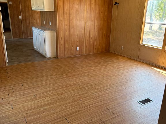 4th image of 128 Rommel Ct