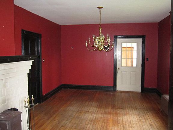 5th image of 8 Palmer Ave